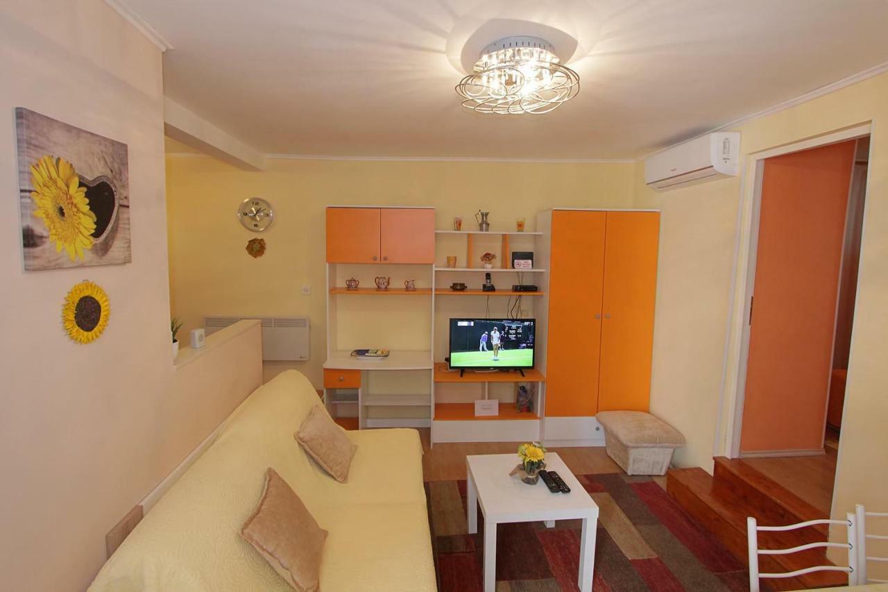Apartment Tancabel Ловран Екстериор снимка