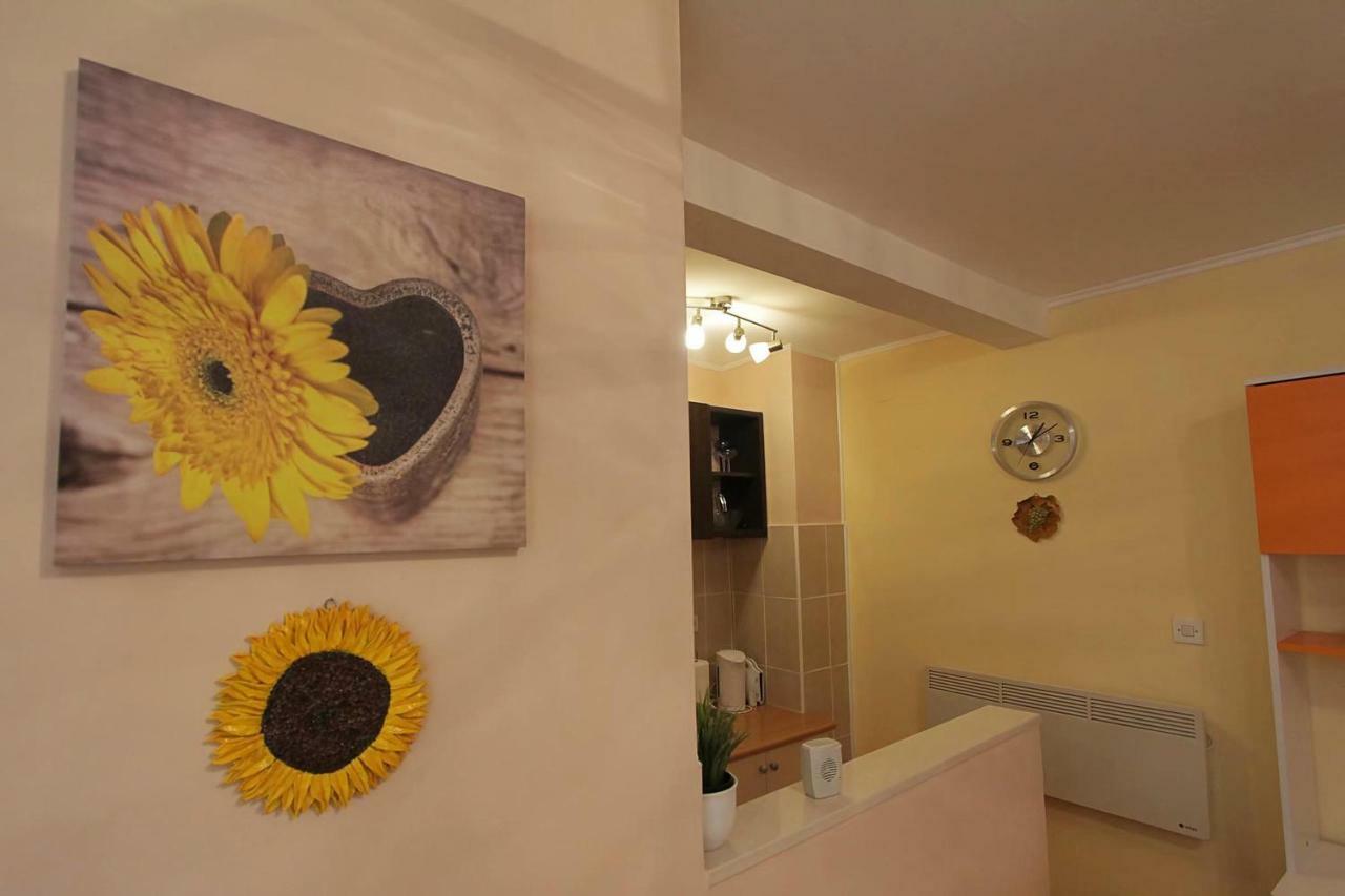 Apartment Tancabel Ловран Екстериор снимка
