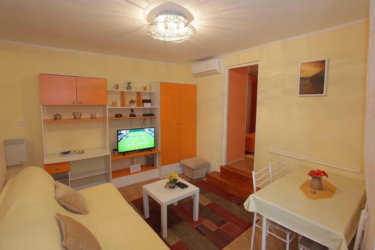 Apartment Tancabel Ловран Екстериор снимка
